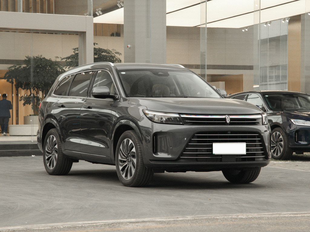 1.5T Petrol Electric Hybrid SUV Cars Used New Energy HUAWEI AITO M7
